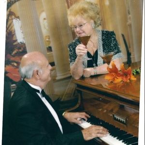 Meet your Posher, Charlotte